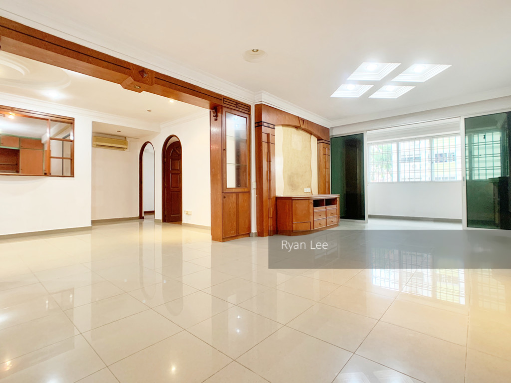 Choa Chu Kang Street 62 thumbnail photo